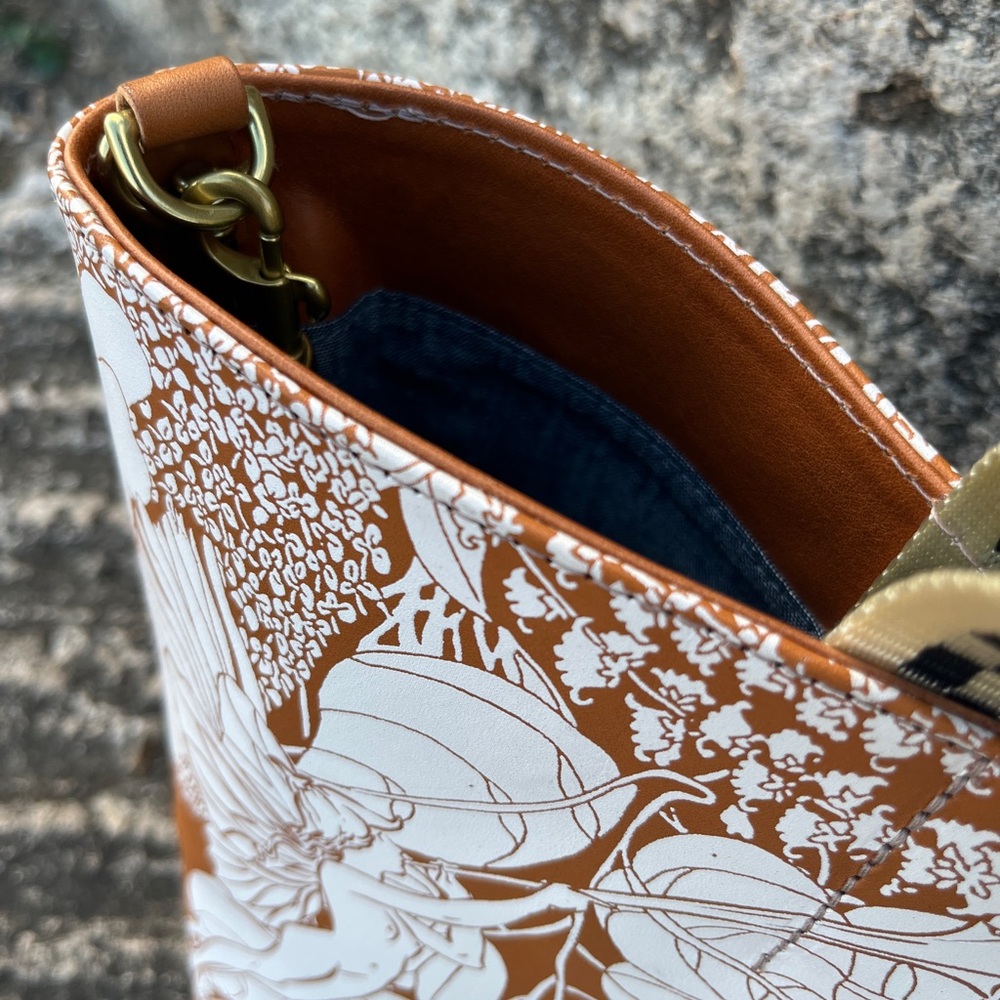 Clare V. Mini Bateau x MOTHER Collab - Picture 3 of 9